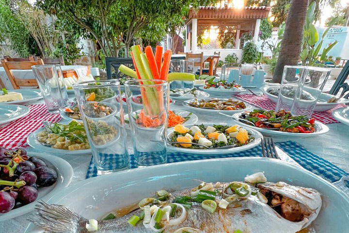 Breakfast/Coffee Service 67 of 139