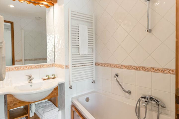 Bath Interior