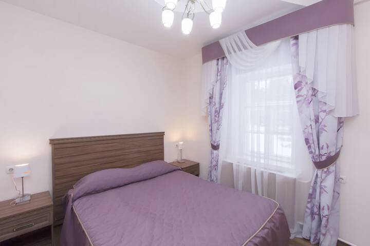 Room 13 of 63
