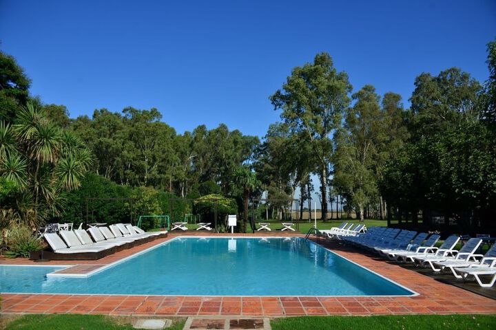 Pool 44 of 106