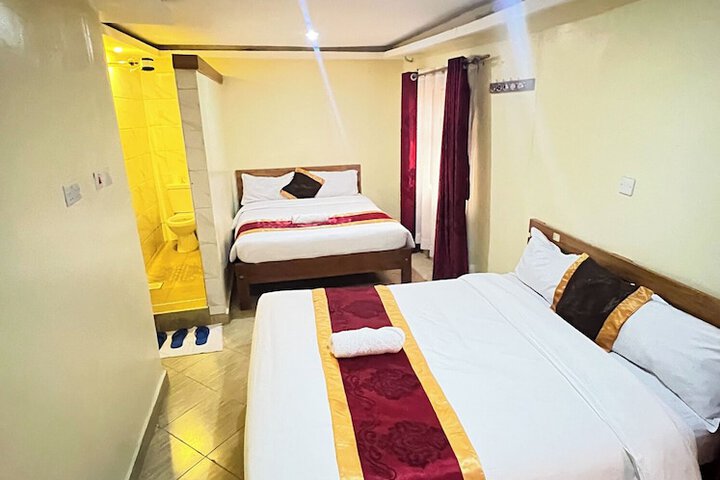 Room 6 of 19