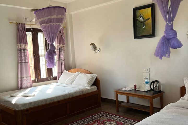 Room 5 of 24