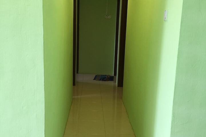 Room 3 of 33
