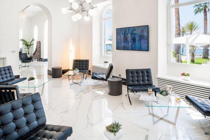 Lobby Entry