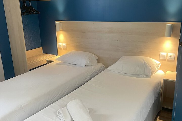 Room 14 of 41