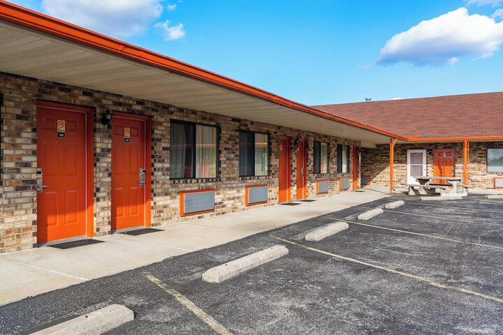 Property Grounds 23 of 37