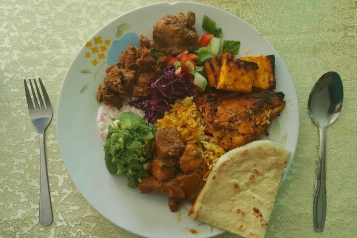 Dining 38 of 64