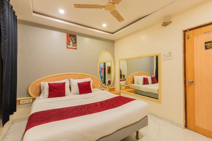 Room 18 of 34