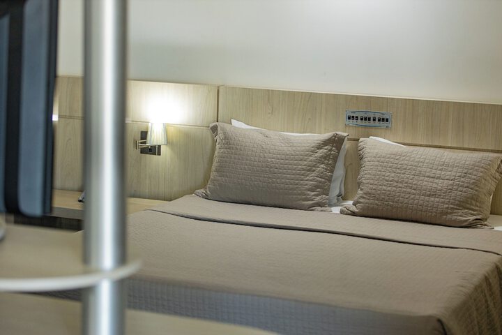 Room 47 of 91