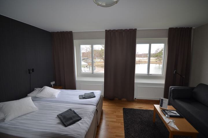 Room 9 of 49