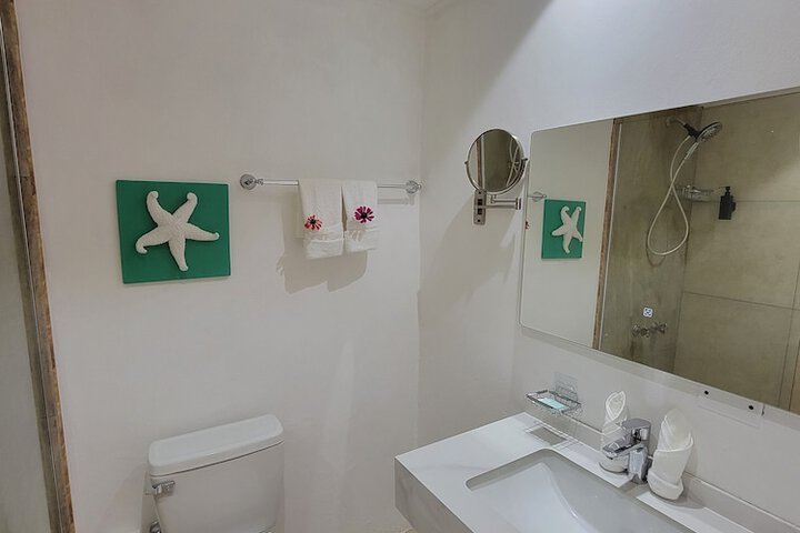 Room 35 of 85