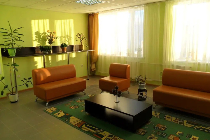 Room 10 of 20