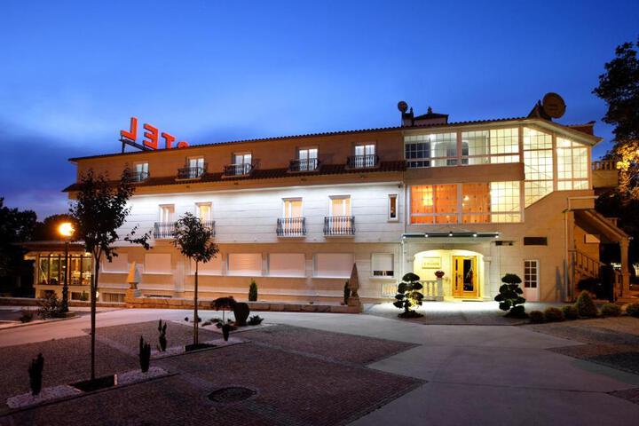 Hotel a Queimada