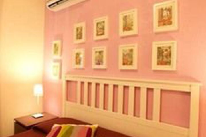 Room 16 of 35