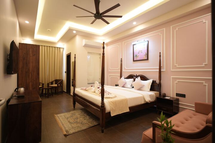 Room 45 of 97