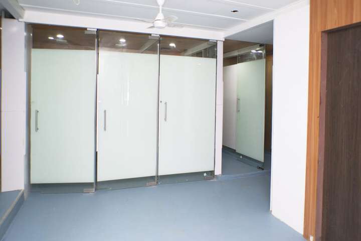 Room 26 of 29