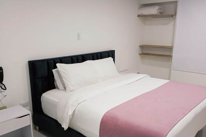 Room 7 of 11