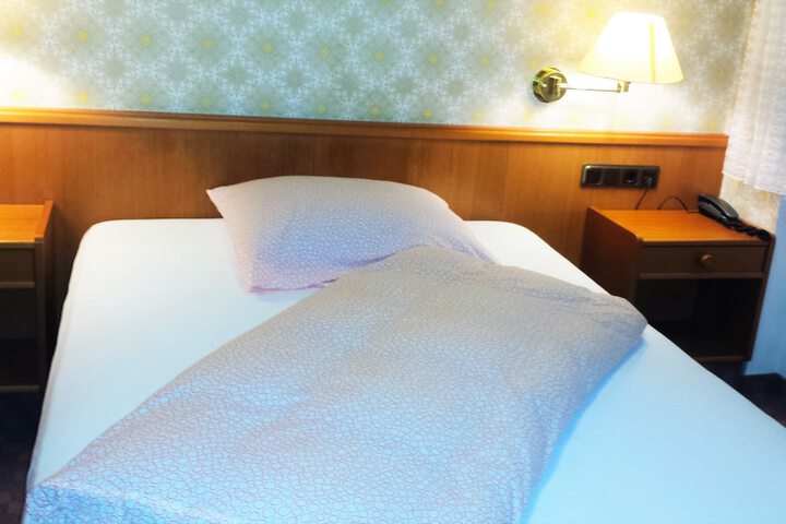 Room 8 of 46