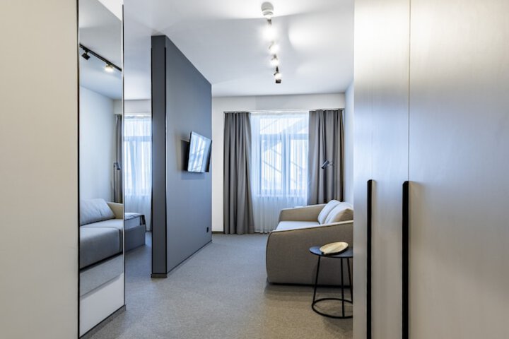 Room 45 of 113