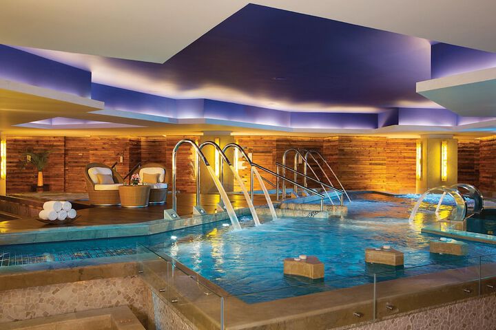 Relaxing Spa