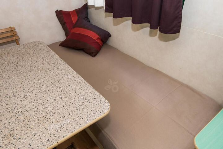 Room 42 of 134