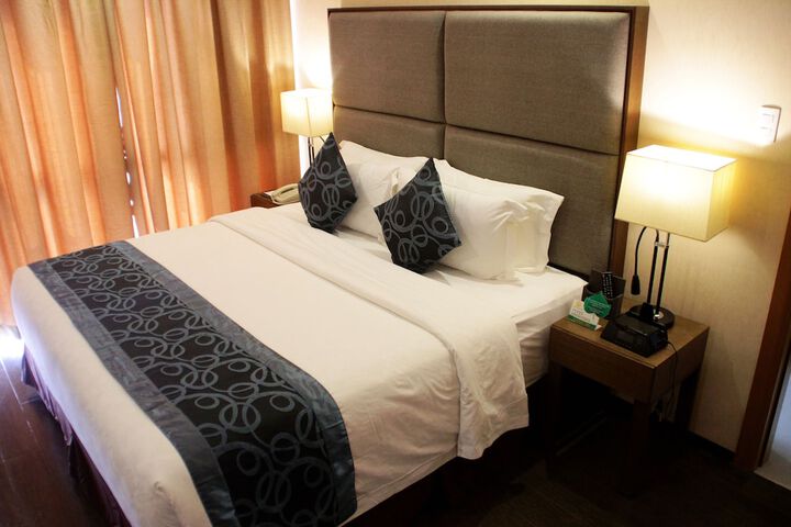 Room 21 of 69