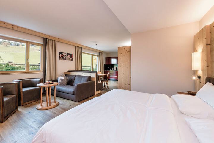 Room 90 of 157