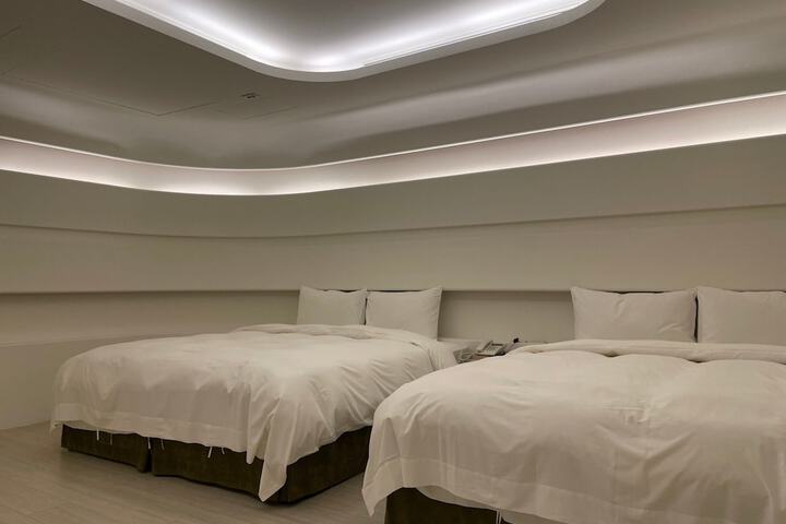 Room 39 of 82