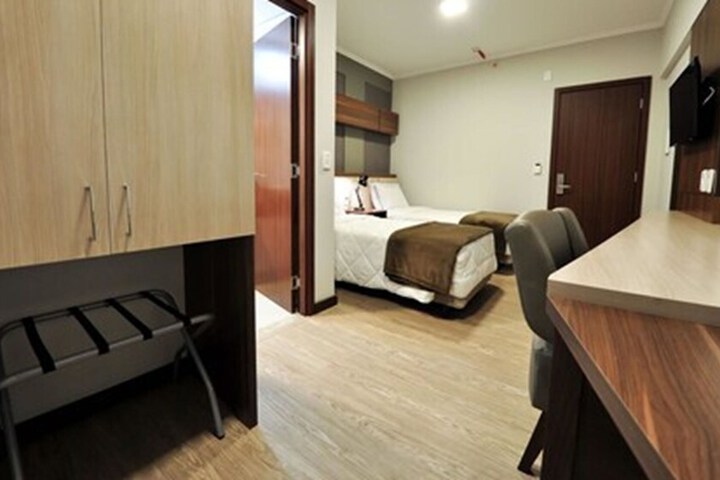 Room 4 of 56