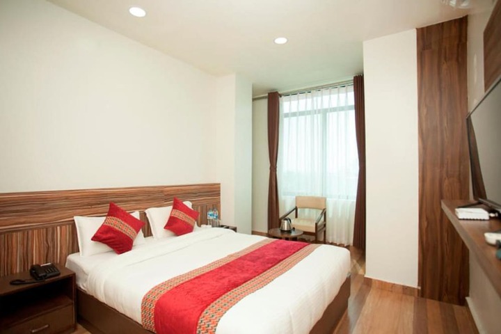 Room 10 of 75