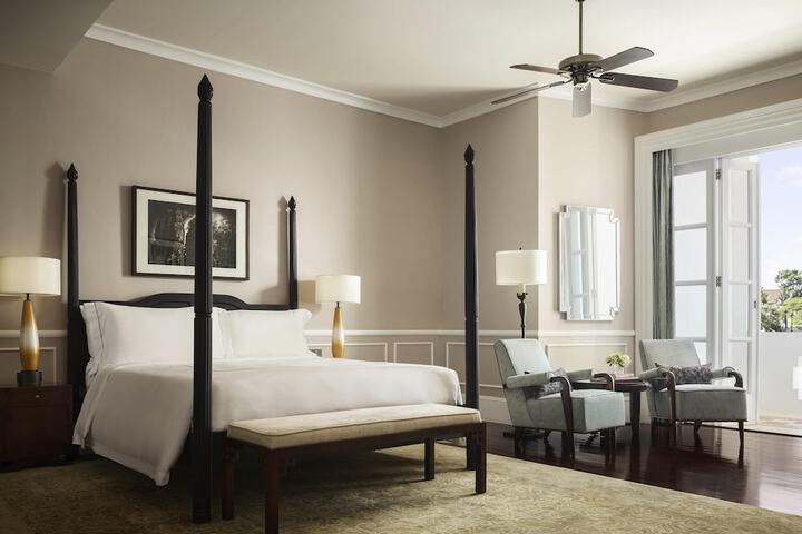 Room 80 of 224