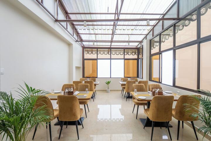 Hotel Interior 10 of 40