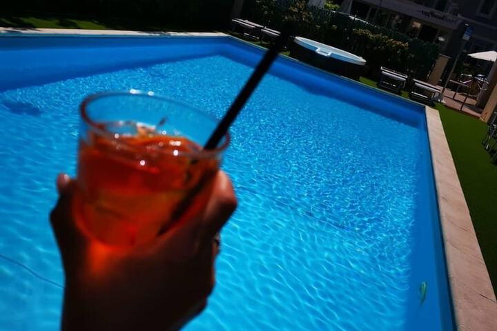 Pool 37 of 55