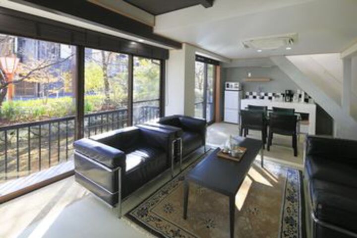 Room 46 of 48