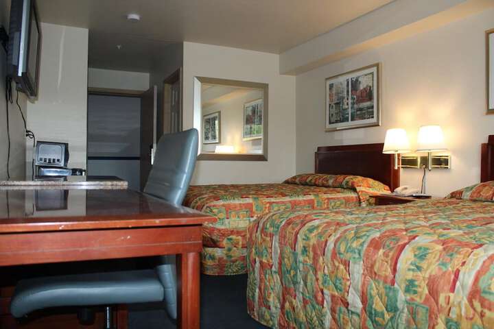 Room 7 of 26