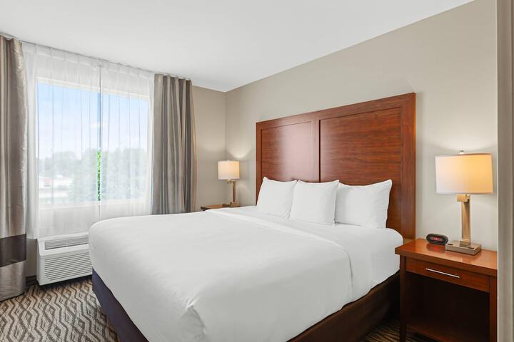 Room 30 of 62