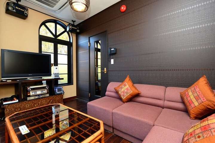 Karaoke room