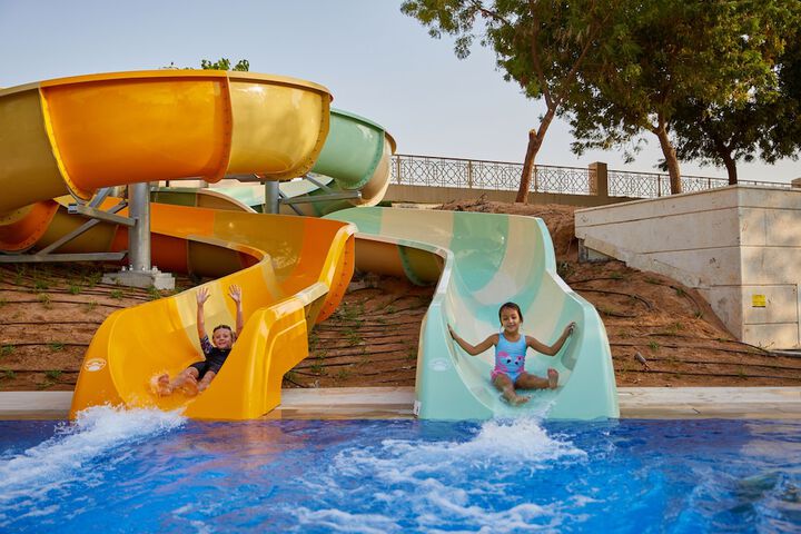Pool 54 of 128