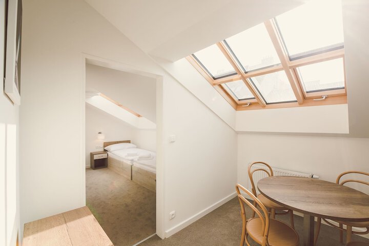 Room 8 of 26