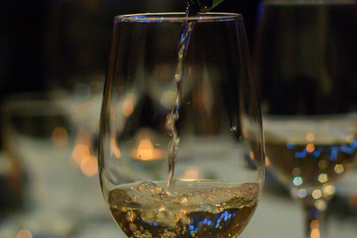 Dining 18 of 63