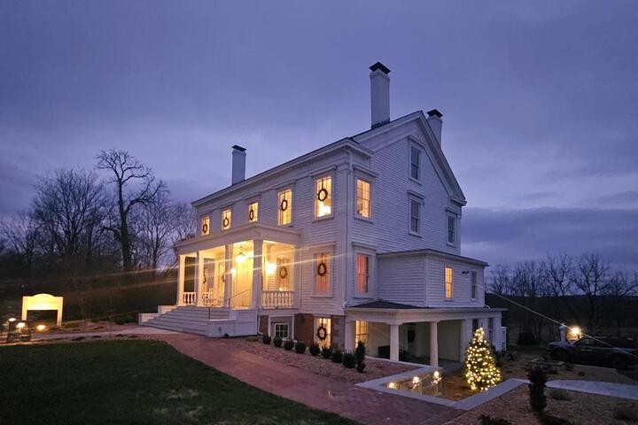 Peach Grove House