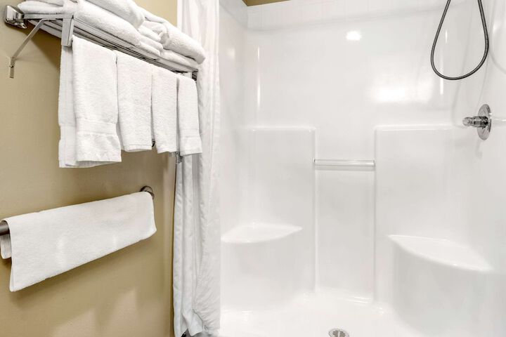 Room 30 of 47