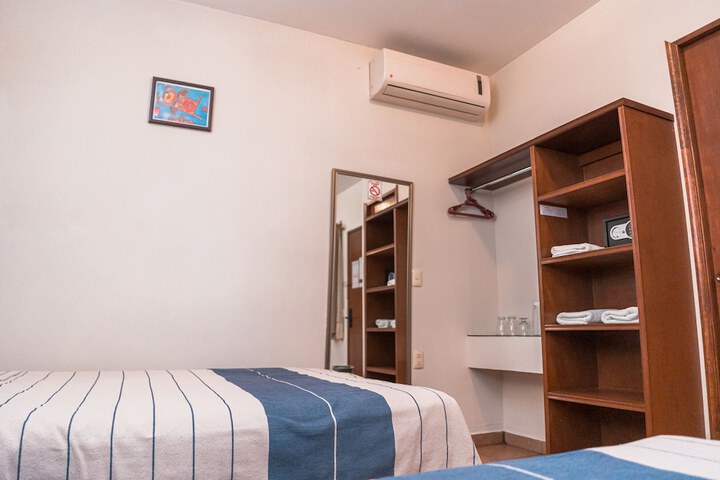 Room 25 of 73