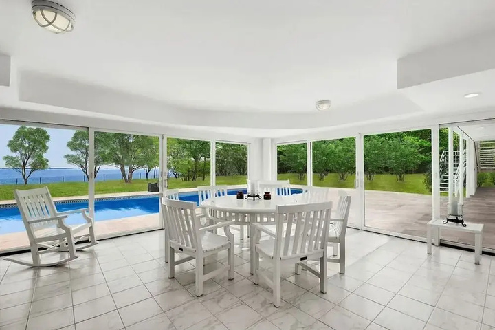 Terrace/Patio 6 of 13