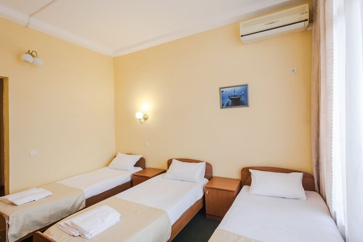 Room 19 of 30