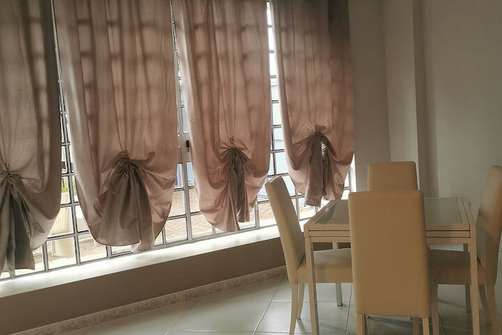Room 34 of 114