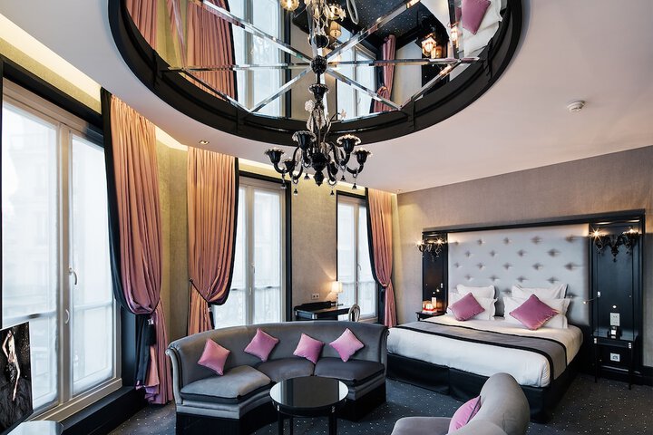 Room 30 of 54