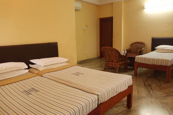 Room 19 of 42
