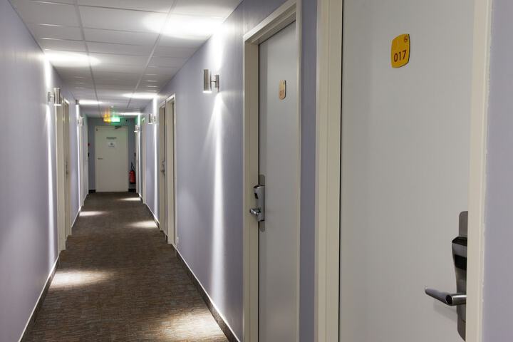 Ballroom/Hall 33 of 49