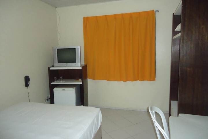 Room 13 of 17